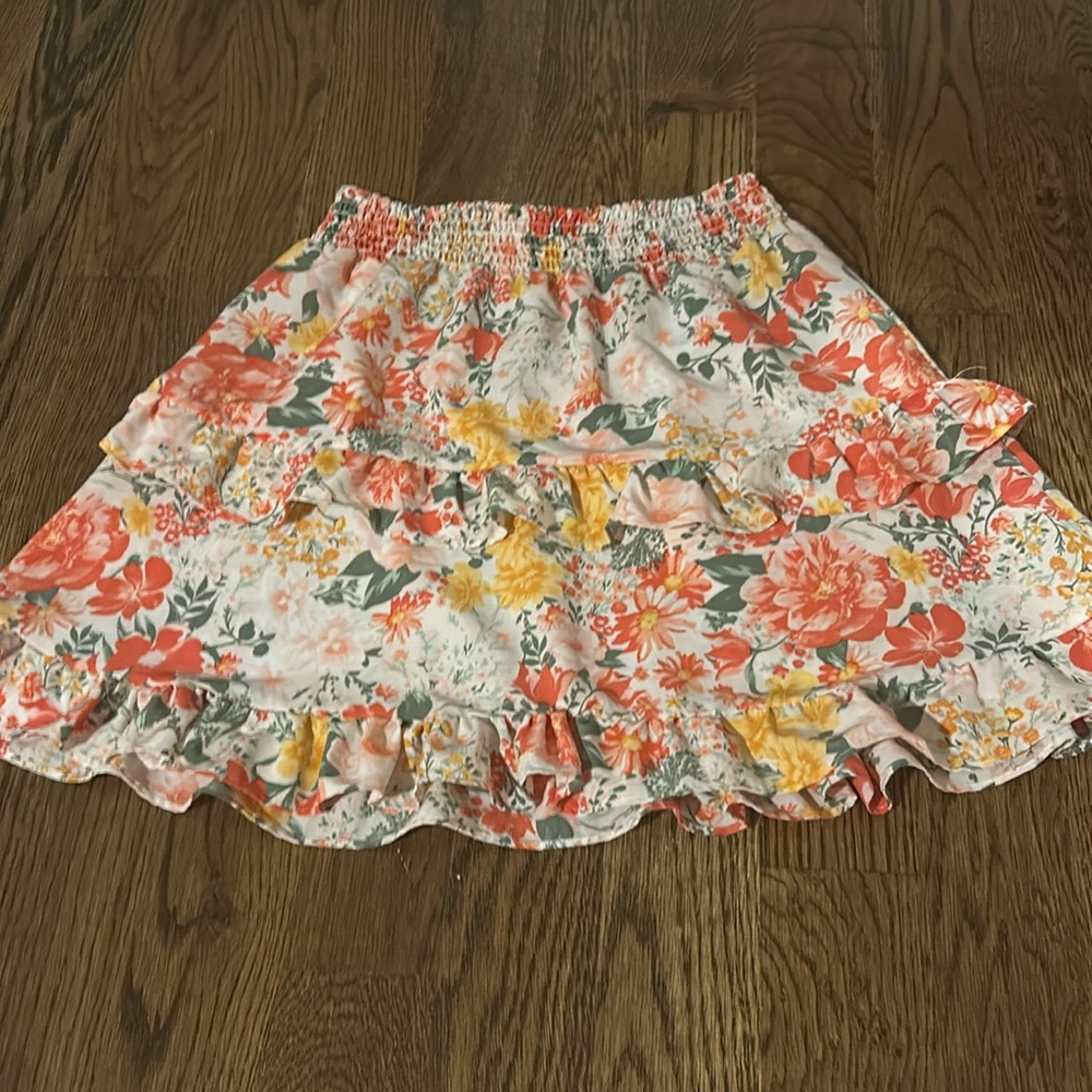Dilliards floral skirt